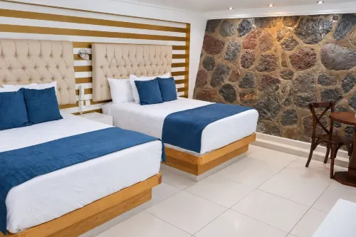 Hotel Tierras Blancas - Kolam Renang