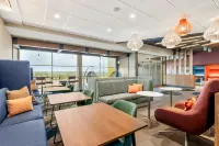 Tru by Hilton Bellefonte - 3-Star
