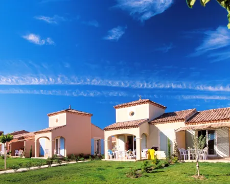 Port Minervois Hotels in Homps