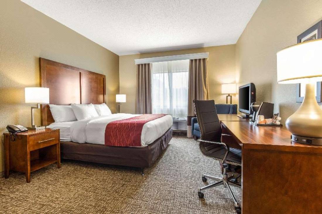 hotel rooms in laporte indiana