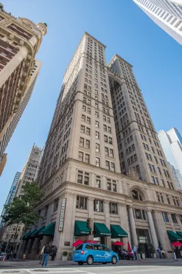 達拉斯市中心白玉蘭大酒店 鄰近Lofty Spaces的酒店