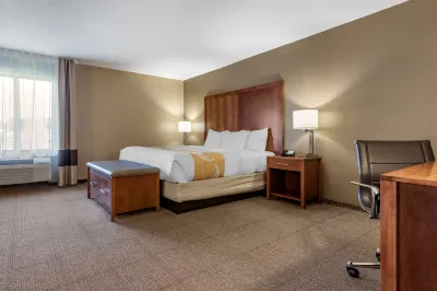 Quality Inn Hotels in Sugar Creek Township