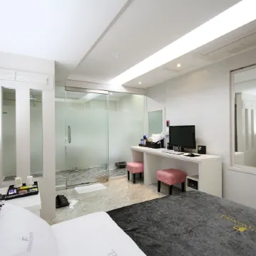 Gwangyang Geu Self Check-in Motel Отели в г. Кванъян