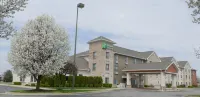 Holiday Inn Express Greensburg Hotels near Greensburg Commons