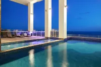 Swiss-Belhotel Balikpapan - Beach