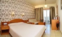 Themis Beach Hotel Hotels in Vathianos Kampos