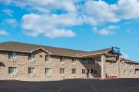 Super 8 by Wyndham Cozad