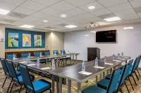 Hampton Inn Carlsbad-North San Diego County - parking