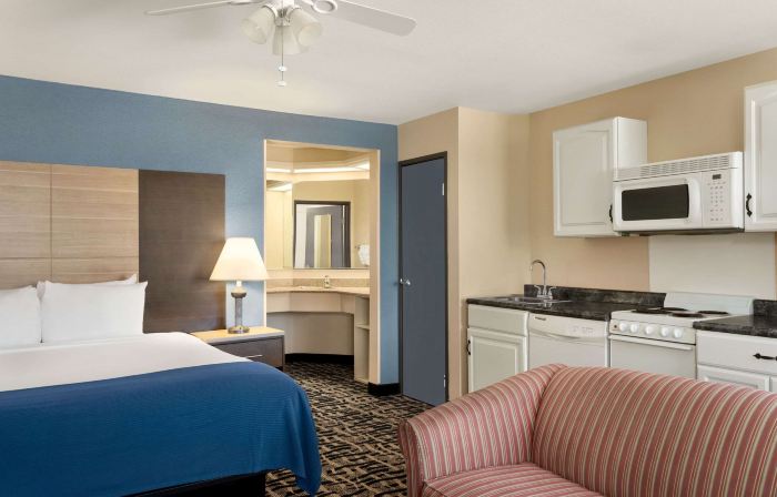 Baymont by Wyndham Ft. Leonard/Saint Robert