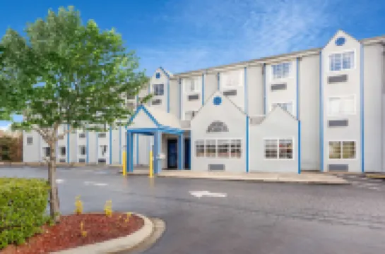 Microtel Inn & Suites by Wyndham Matthews/Charlotte