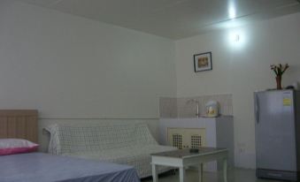 Room in Apartment - Poppular Palace Don Mueang Bangkok, 5-Minute Drive from Impact Arena