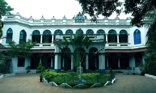 Chettinadu Mansion – An Authentic Heritage Palace