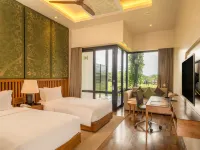 DoubleTree by Hilton Weerawila Rajawarna Resort Hotels in Hambantota