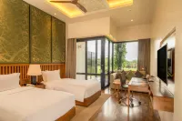 DoubleTree by Hilton Weerawila Rajawarna Resort Hotel a Wirawila