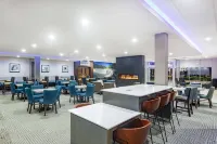 La Quinta Inn & Suites by Wyndham Joplin - Desayuno