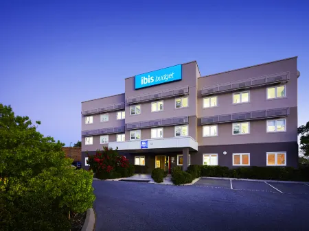 Ibis Budget Perth Airport Отели в г. Форрестфилд
