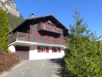 Le Jet d'Eau 19 Hotels near Linga Ski Shop