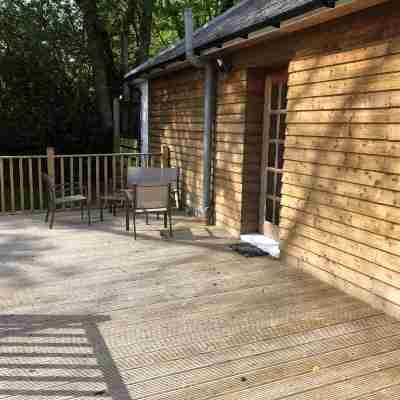 Idyllic Location, Stunning Views, Relax & Refresh in Peace & Comfort Hotel Exterior