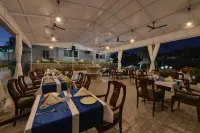 Hotel Karnavati - Aamiainen
