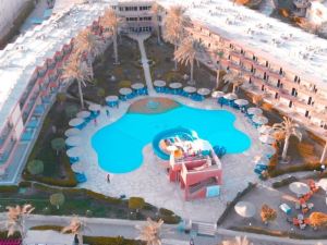 Retal View Resort El Sokhna Aqua Park