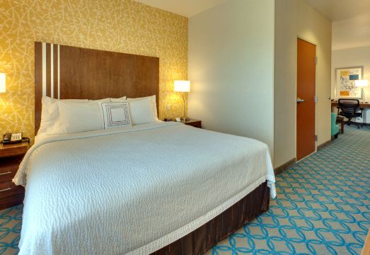 페어필드 인 & 스위트 샌프란시스코 에어포트 밀브레 외관