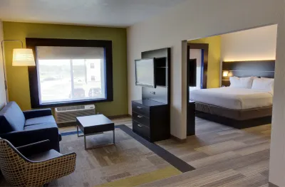 Holiday Inn Express & Suites le Mars Hotels in Le Mars