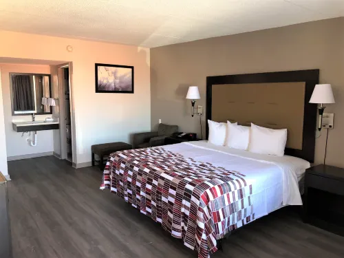 Red Roof Inn Greenville, NC Hotels in Pitt County