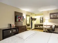 Red Roof Plus+ Statesville Hotels in Statesville