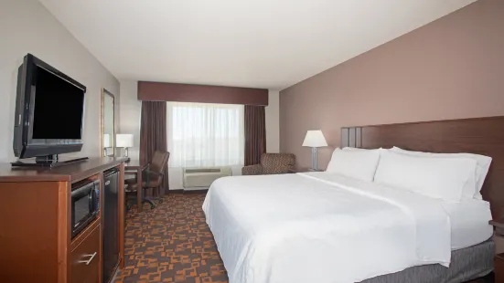 Holiday Inn Express & Suites Yankton