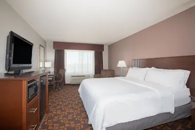 Holiday Inn Express & Suites Yankton