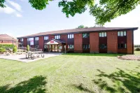 OYO Sunrise Hotel, A46 N Leicester Hotel di Melton Mowbray