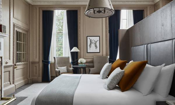 Kimpton Charlotte Square by IHG