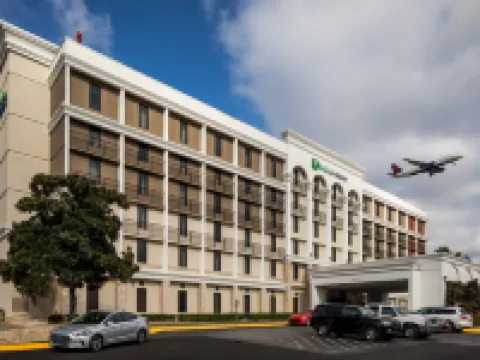 Holiday Inn Express ATLANTA AIRPORT-COLLEGE PARK by IHG Hotels in College Park