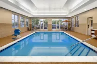 Holiday Inn Express & Suites Colorado Springs Airport