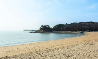 Eulwangni West Sea Camping Site