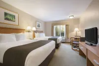 Days Inn & Suites by Wyndham Thunder Bay - Gym