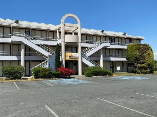 Premiere Classe la Rochelle Sud - Angoulins Hotels in Virson