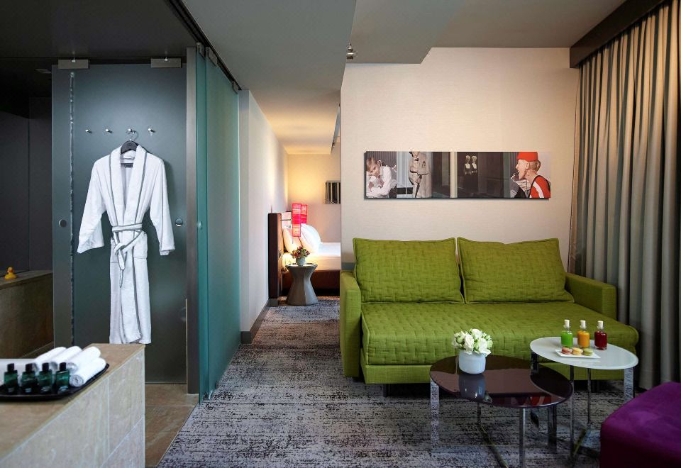 Sofitel Munich Bayerpost HotelOver view