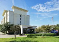 Hampton Inn Dallas/Irving-Las Colinas Các khách sạn ở Irving