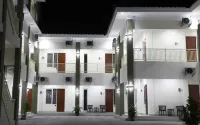 Hotel Saras City Tuban Hotel dekat GOR Tuban Playground Anak
