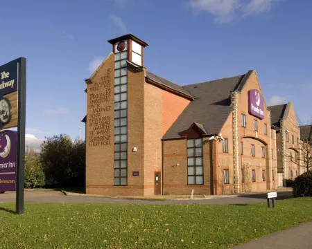 Premier Inn Guildford North (A3) Hotels in Guildford