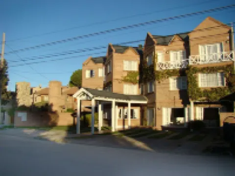 洛斯塔利帕內斯德瑪爾酒店 馬德林港酒店