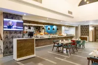 Town Lodge Johannesburg Airport - breakfast