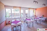 Noroc si Fericire - parkir
