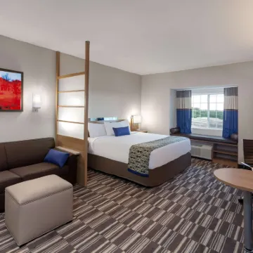 Microtel Inn & Suites by Wyndham College Station Hotels near Central Park