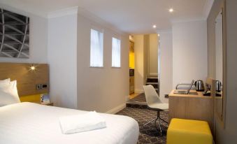 The Suites – St Pancras Hotel Group