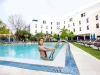 Ibis Oujda - Pools