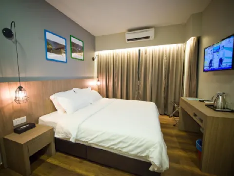 Riverside Boutique Hotel Hotels in 