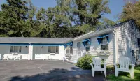 Sandy Neck Motel Hotels in Mashpee