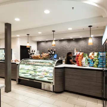 Holiday Inn NEWARK INTERNATIONAL AIRPORT by IHG